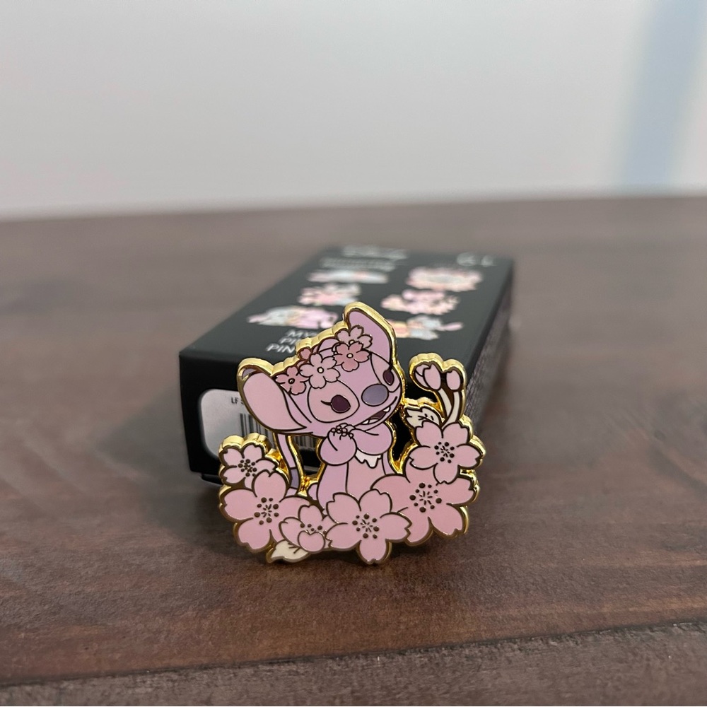 Loungefly Disney Lilo & Stitch Floral Angel Pin